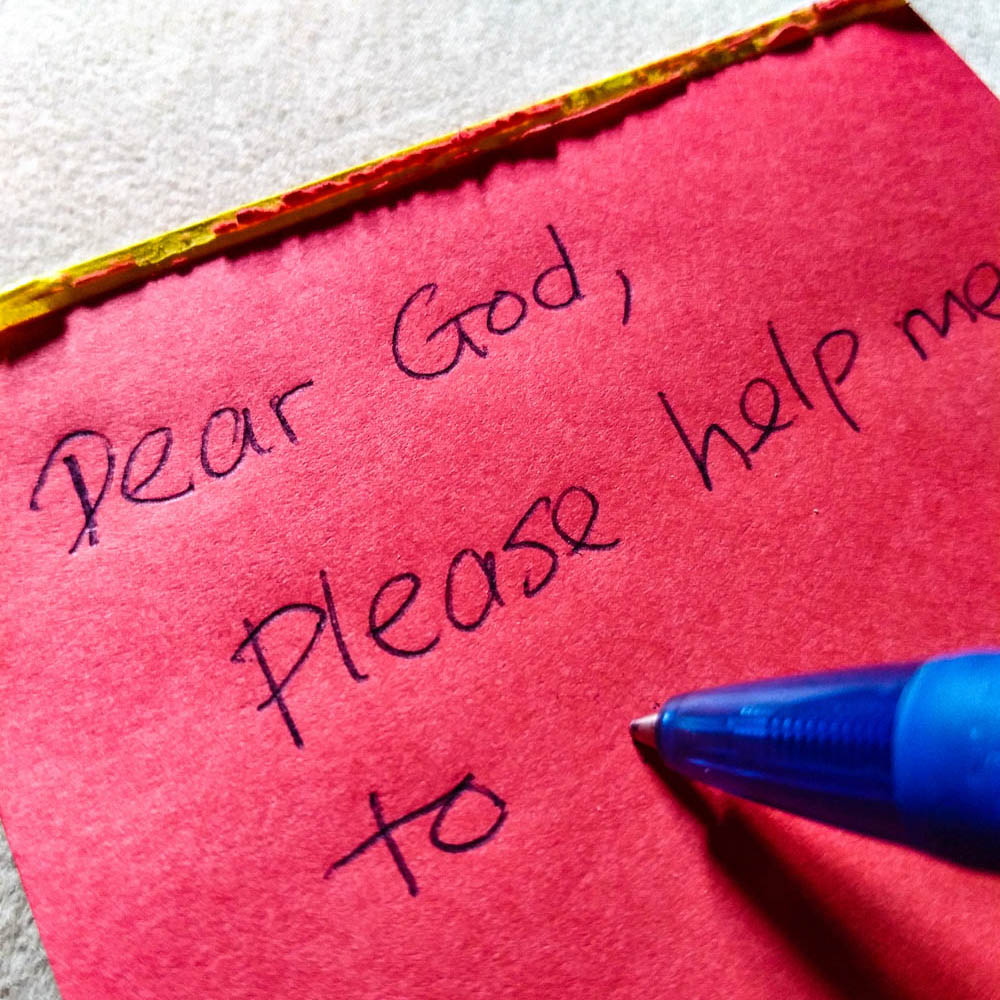 Hand-written note to God asking for help to overcome addiction caused by unresolved trauma or PTSD, highlighting Deer Hollow's supportive addiction treatment center for first responders and veterans.